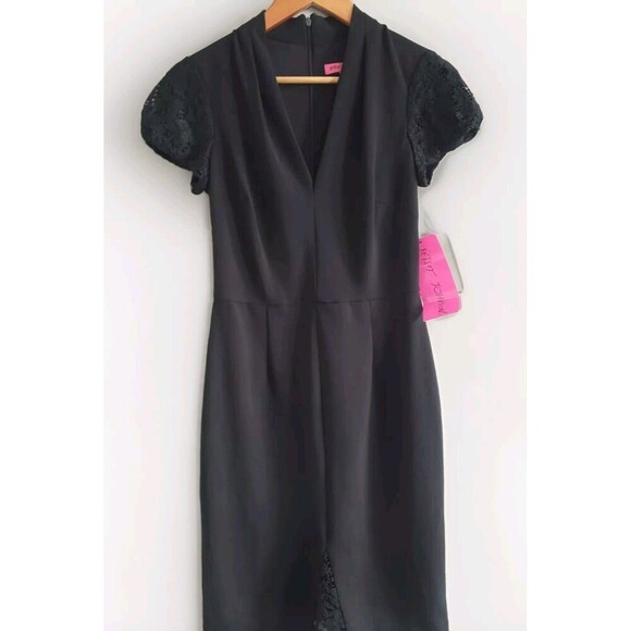 Betsey Johnson Dress Black Lace Cap Sleeve Knee Length Womens 4 Event NWT - Picture 1 of 12